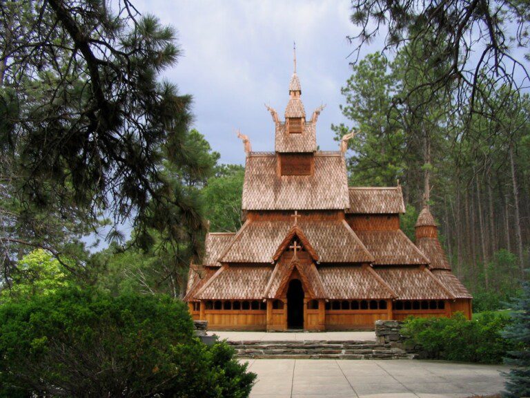 Chapel in the Hills